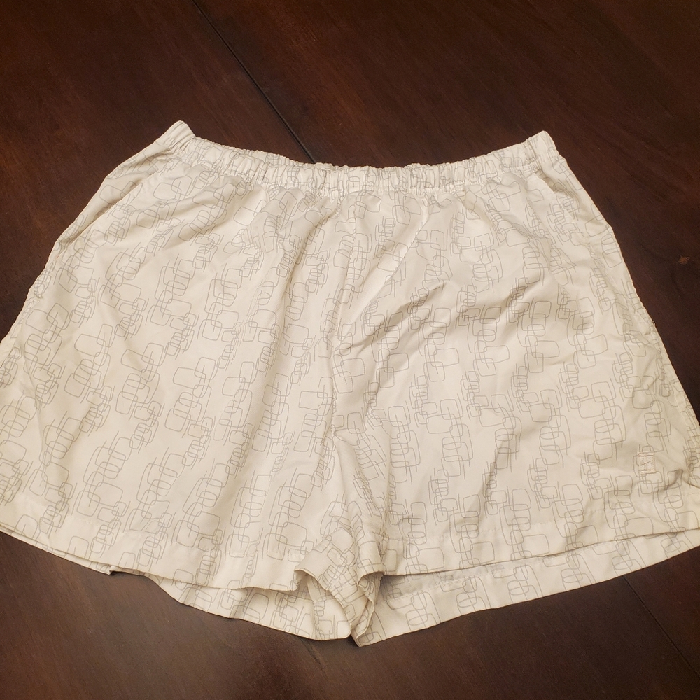 Nike Shorts Drawstring Size Medium - image 1